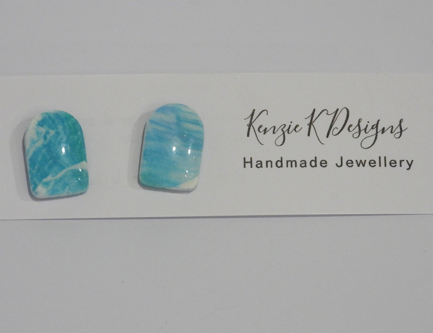 Small Stud - Blue Ocean ( 1.5 cm)