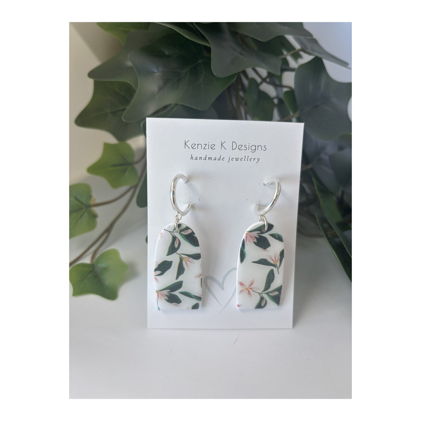 Kerrie - Floral Arch